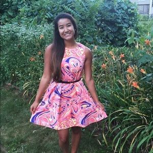 3/$20 Multicolor Print Sleeveless Shift Dress